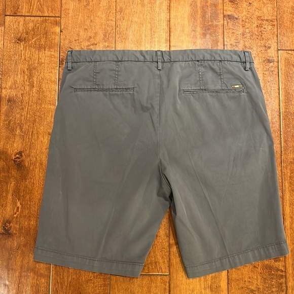 Hugo Boss Slim Fit Short Size 34R Stretch Grey - Picture 7 of 12